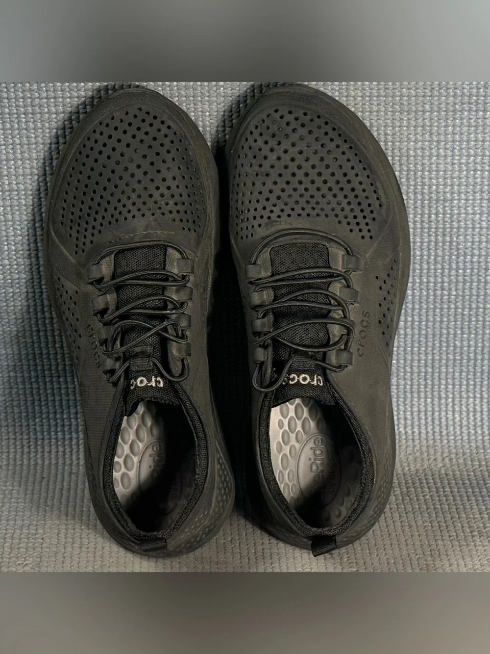 Crocs LiteRide Pacer Black Comfort Slip On Shoes Big Kid‎ Size 5Y